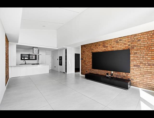 2 BEDROOM APARTMENT FOR SALE IN BROADACRES